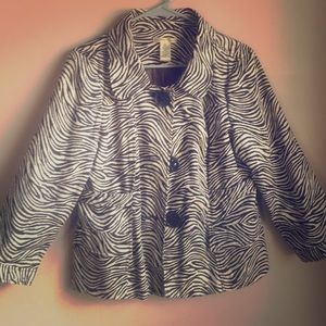 Animal print ladies 3-button blazer